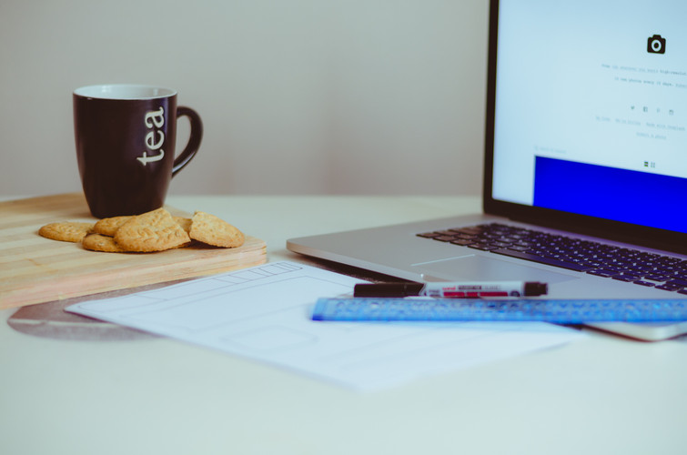 怎么举行在线网校系统开发？？线上教育模式该怎么做？？